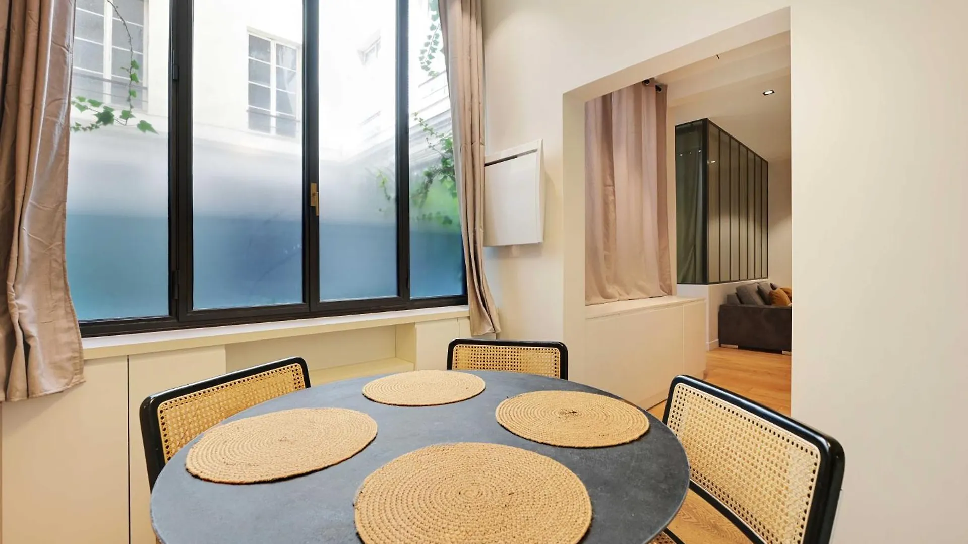 Haven Of Peace-2br-4p-near The Palais De Garnier
